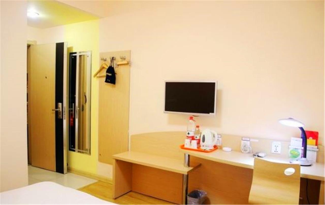 Greentree Inn Shandong Qingdao Railway Station Zhanqiao Yacht Wharf Express 외부 사진